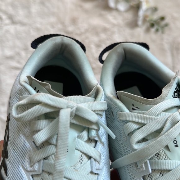 Hoka One One Women’s Bondi X Running Shoe BGBS Size 8.5B - Picture 11 of 12